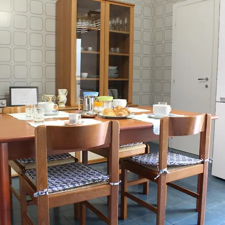 Abate Gimma 10 Minutes From St Nicholas Cathedral * Bari