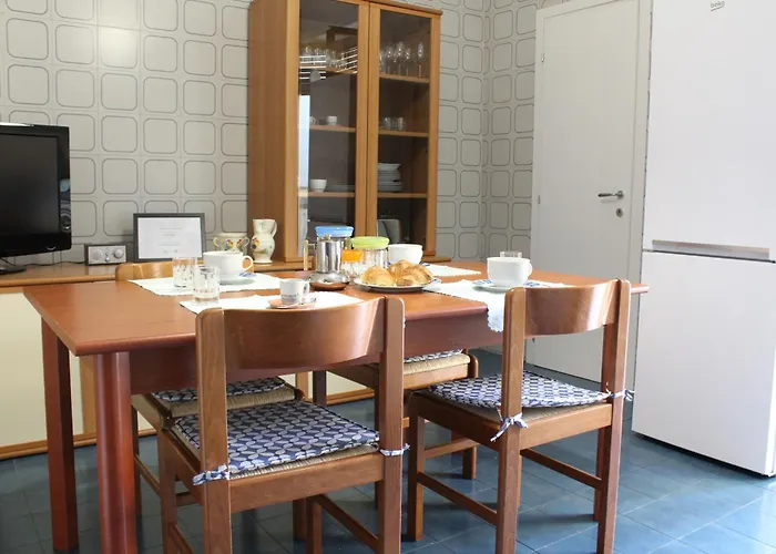 Abate Gimma 10 Minutes From St Nicholas Cathedral * Bari